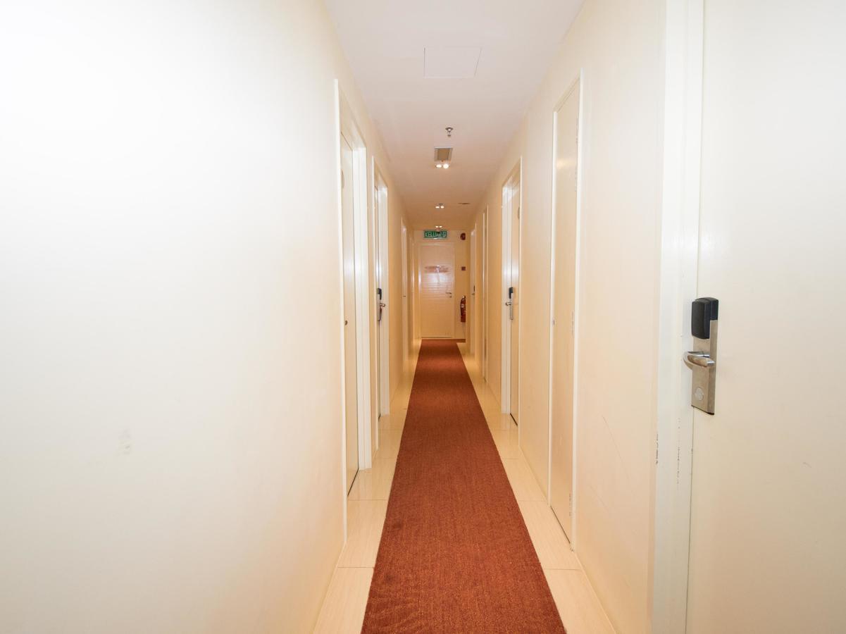 Oyo 114 Sandpiper Hotel クアラルンプール エクステリア 写真