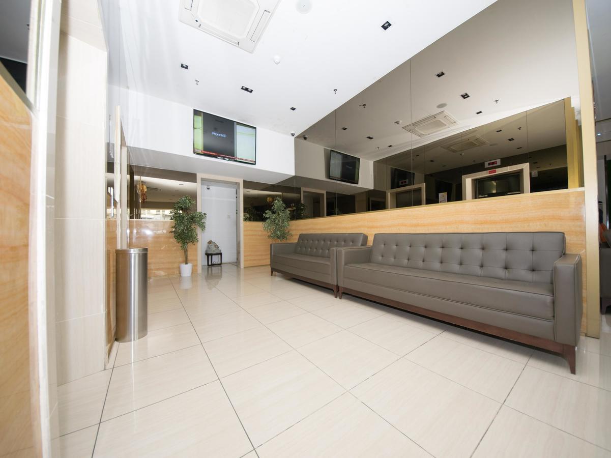 Oyo 114 Sandpiper Hotel クアラルンプール エクステリア 写真